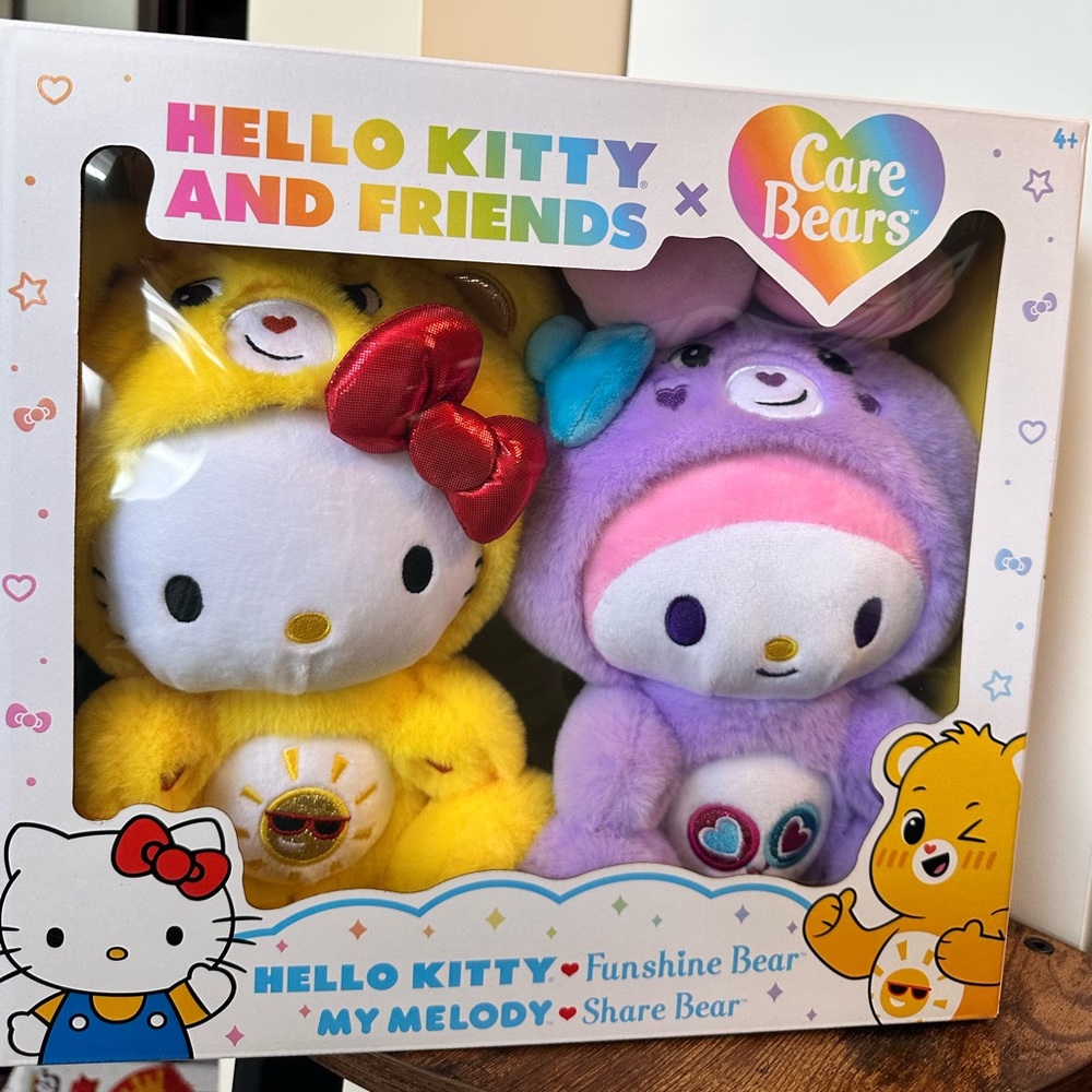 Hello Kitty x Carebear set - Picture 3 of 8
